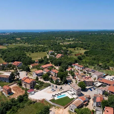 Ferienhaus Hizina Veleniki