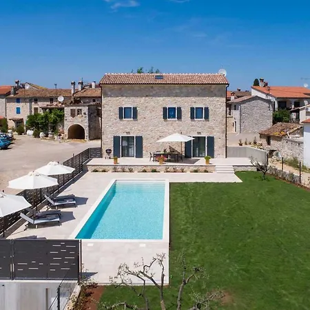 Hizina Veleniki Ferienhaus Poreč