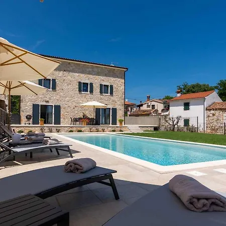 Hizina Veleniki Holiday home Porec