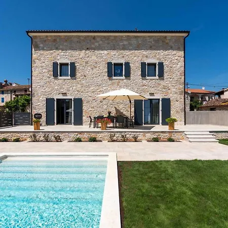 Holiday home Hizina Veleniki Porec